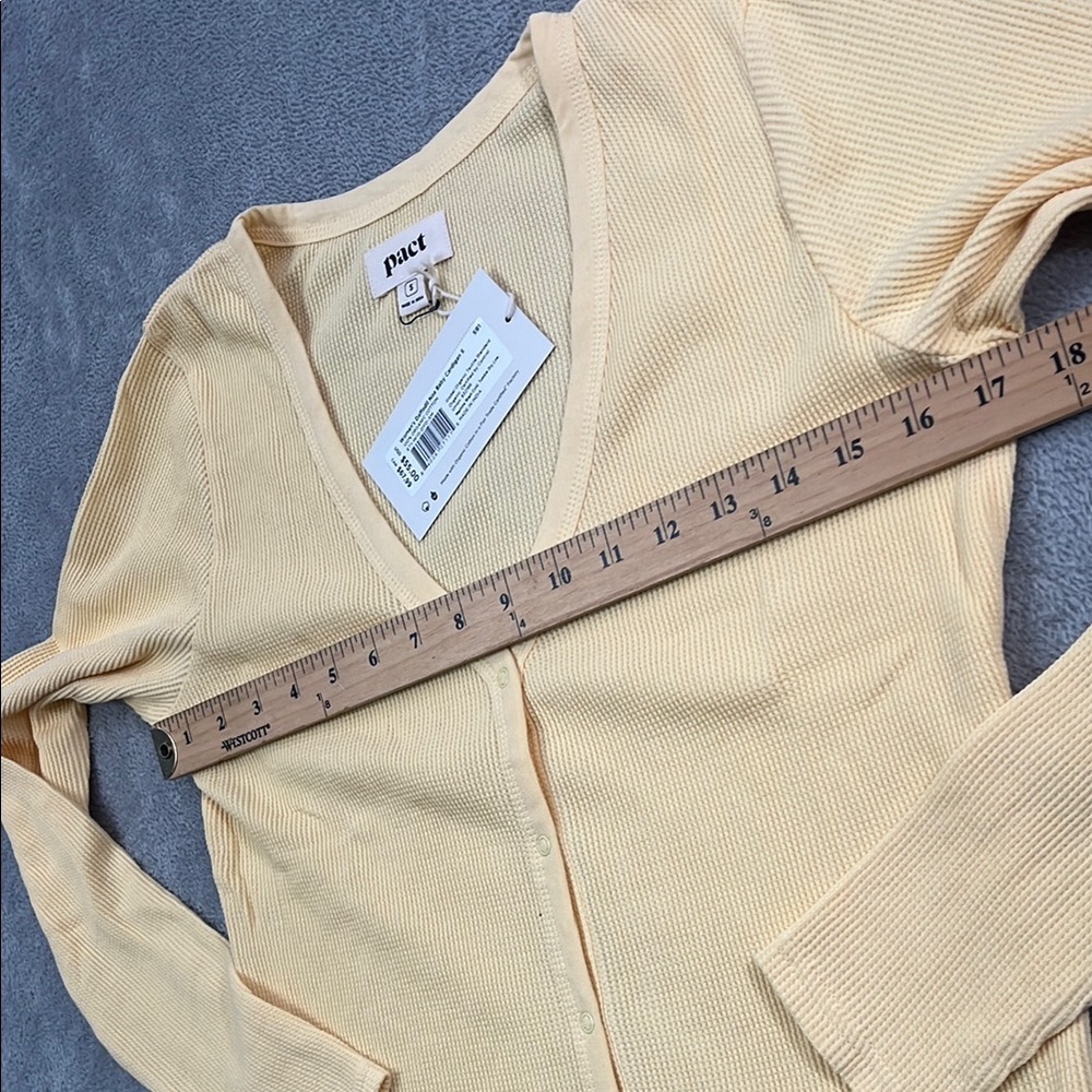 NEW PACT S 100% Organic‎ Cotton Yellow Daffodil Noa Baby Cardigan Waffle Knit - Picture 4 of 9